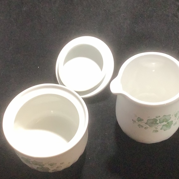 Corelle Callaway Sugar Bowl and Creamer - Picture 2 of 4